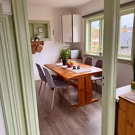 Haus Harald 펜션 Tysnes